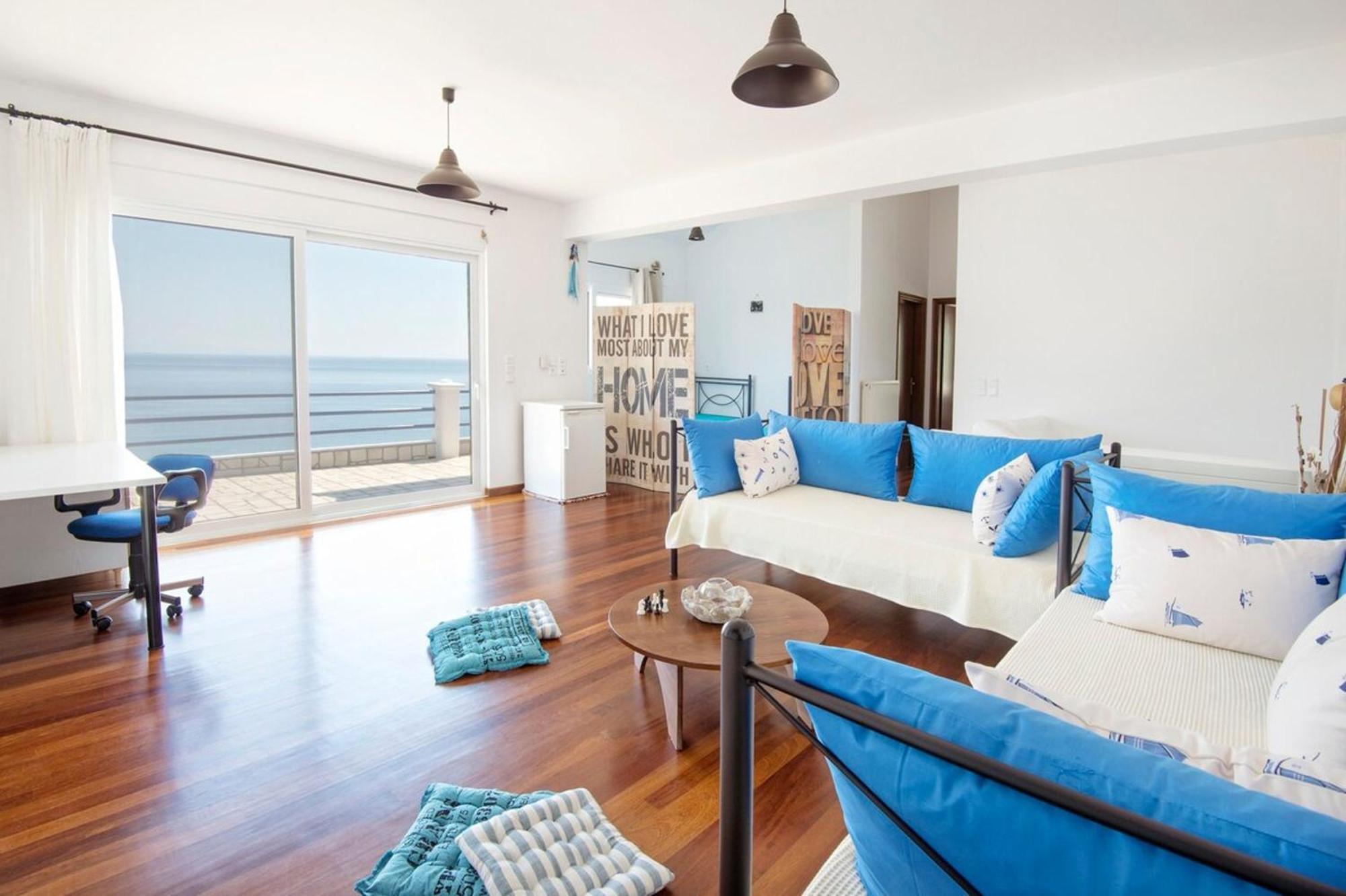 Blue Dream Seaside Villa With Superb Sea Views キミ エクステリア 写真